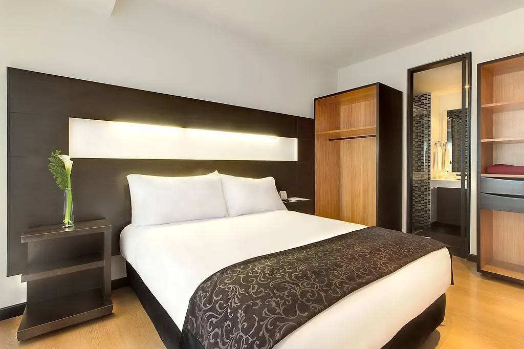 Hotel Continental Bluedoors Bogotá