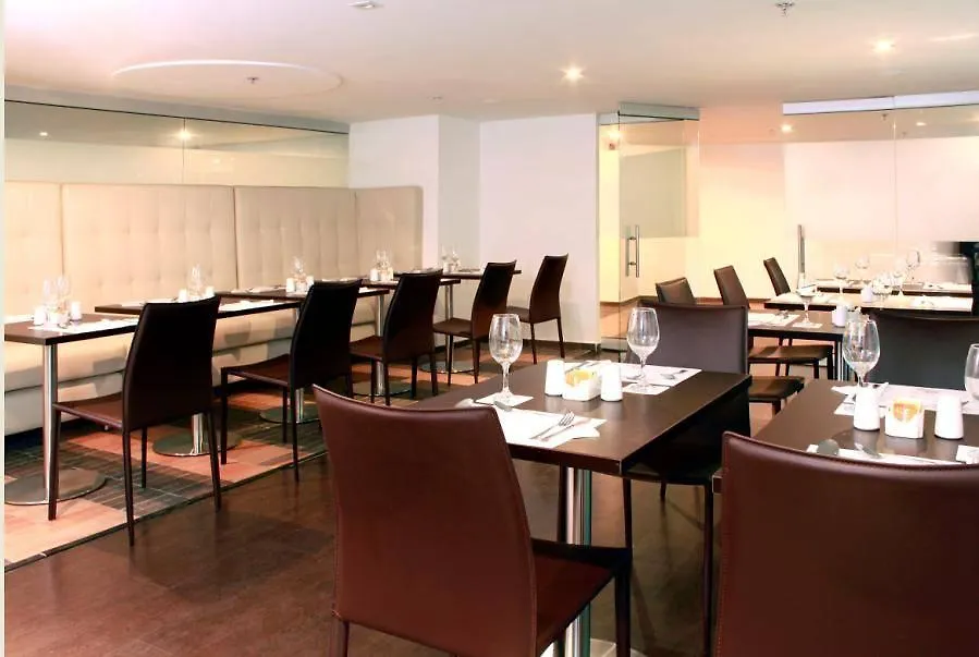 Hotel Continental Bluedoors Bogota